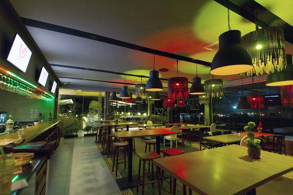 Kroque Boutique & Bistro Ang Sila Exteriér fotografie
