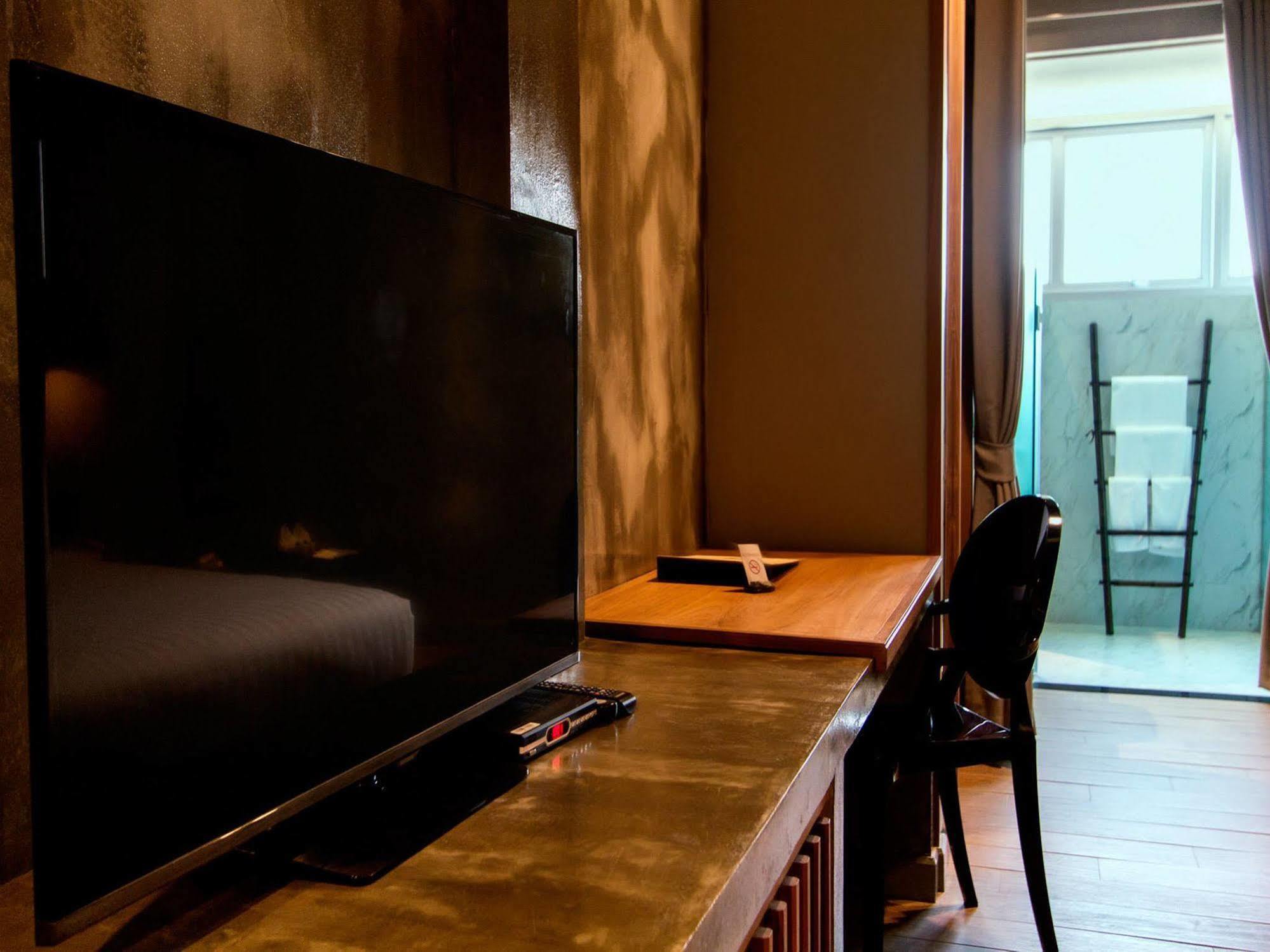 Kroque Boutique & Bistro Ang Sila Exteriér fotografie